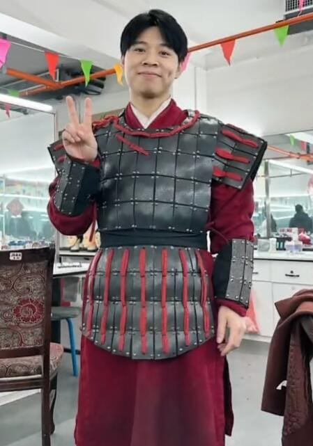 黄继平