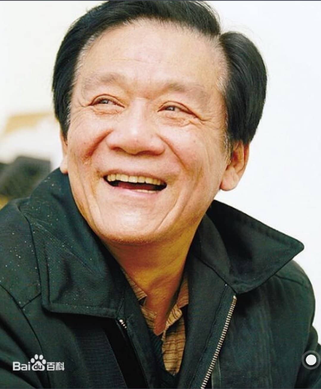 侯耀文