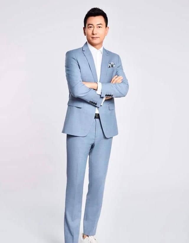 鲁健