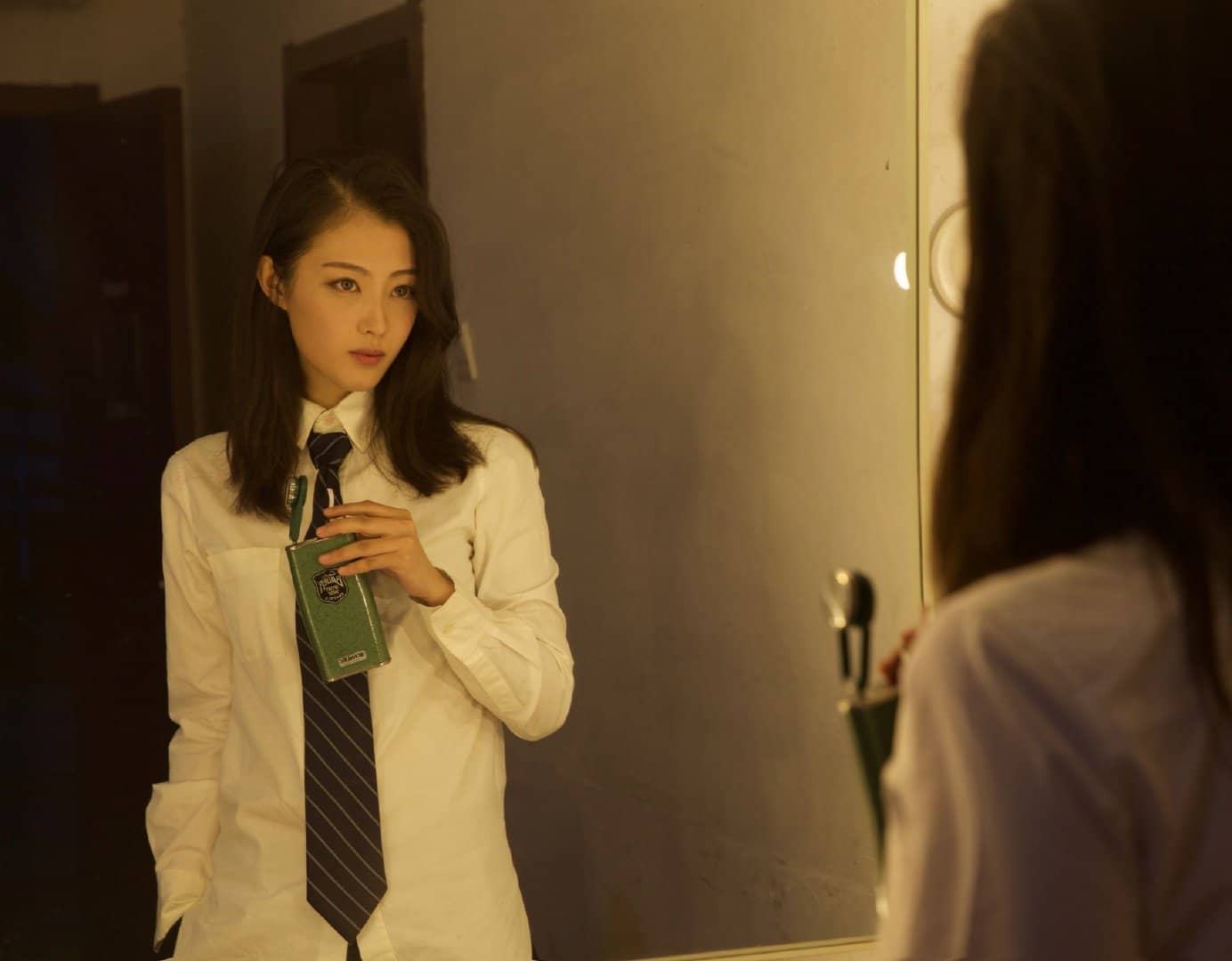 洪琳