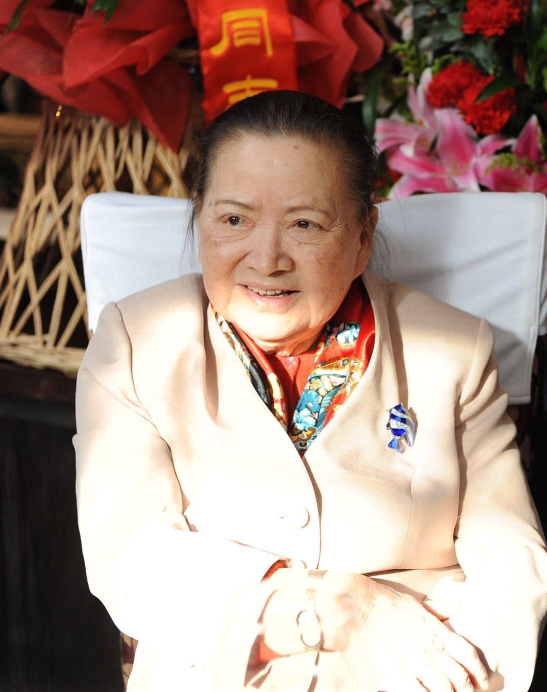 方掬芬