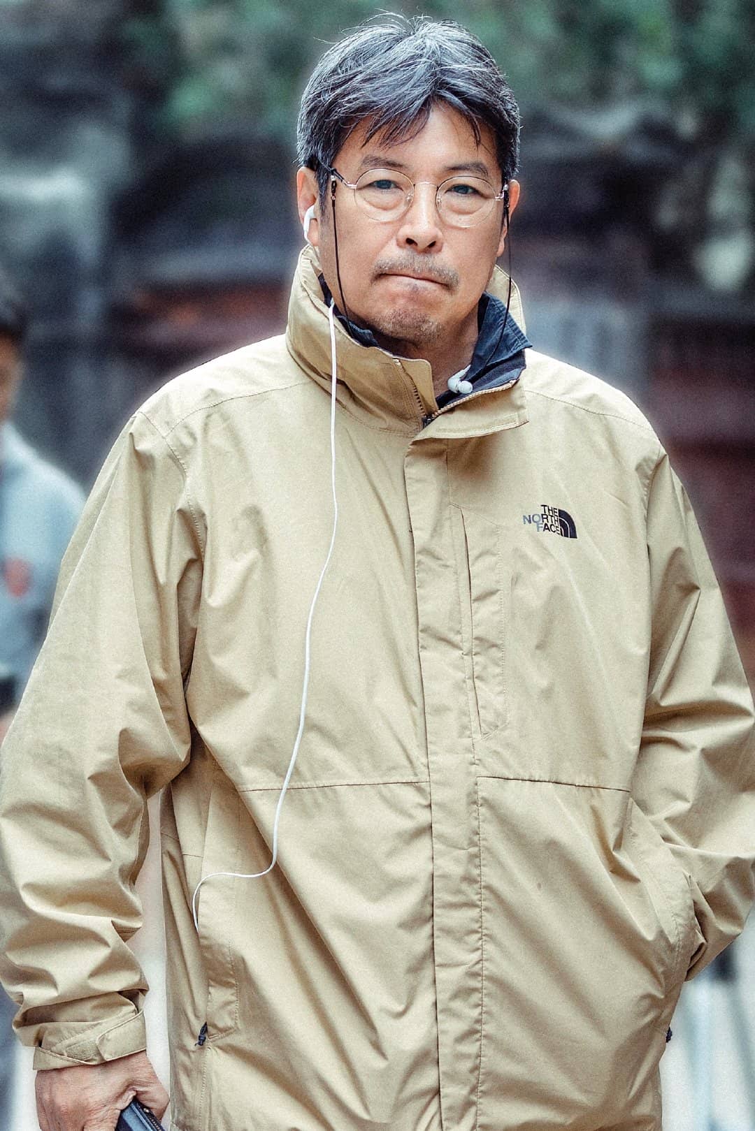 张伟克