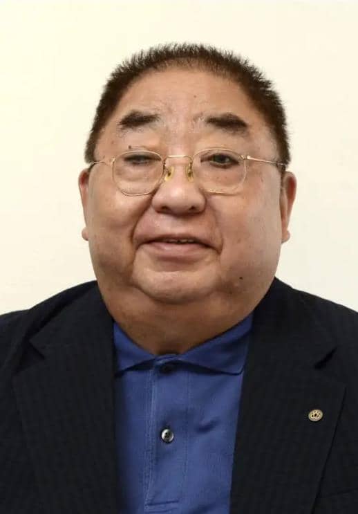 小林亚星
