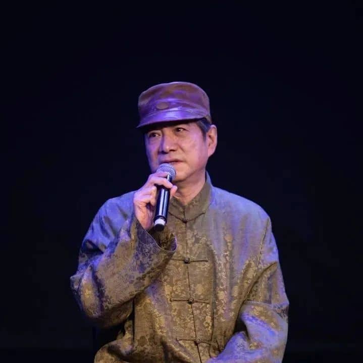 李屹