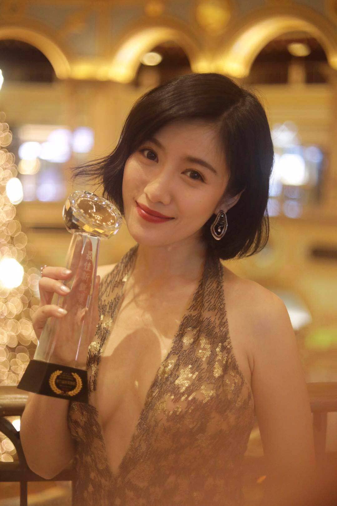 李珈西