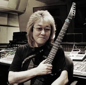 川井宪次