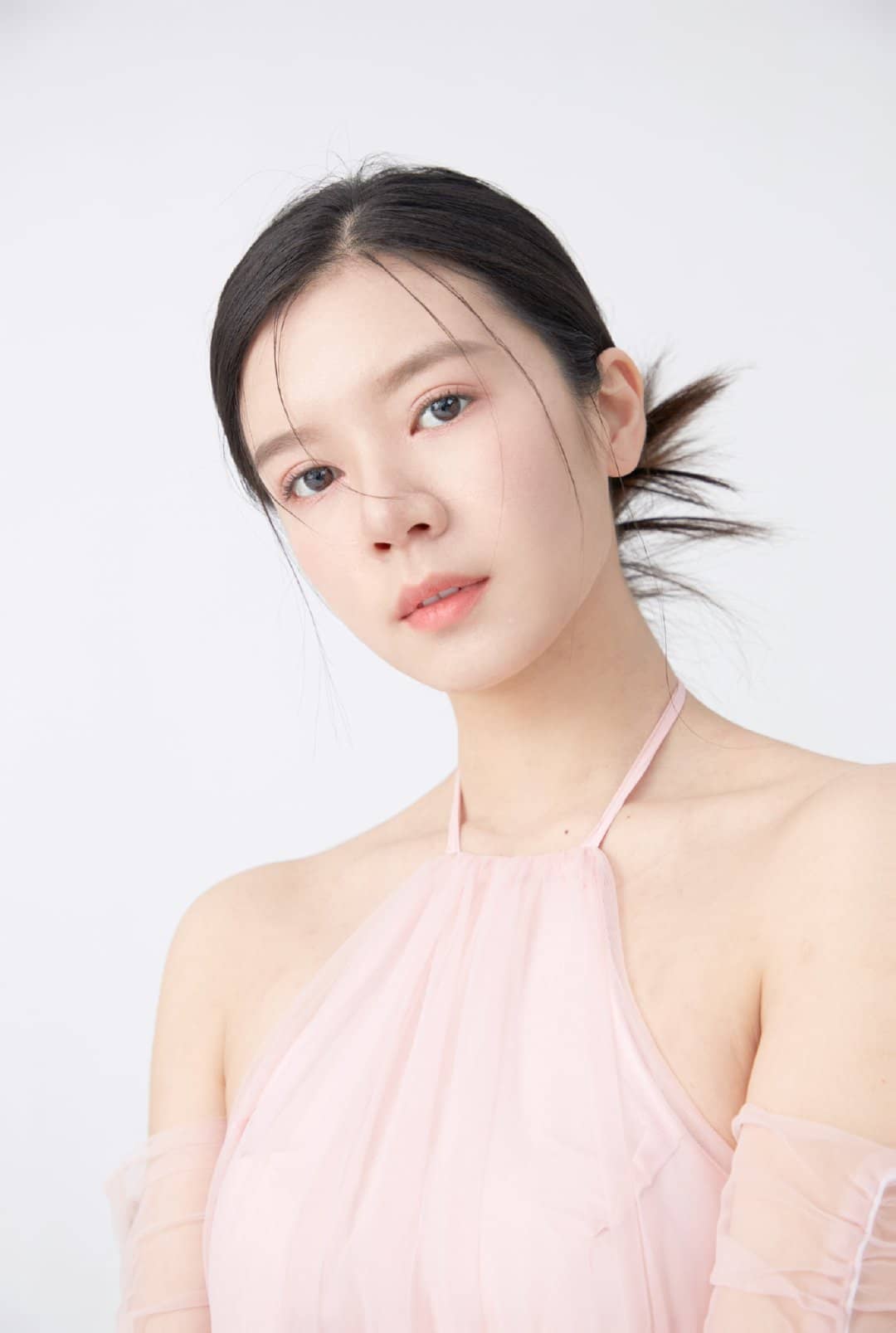 江妍