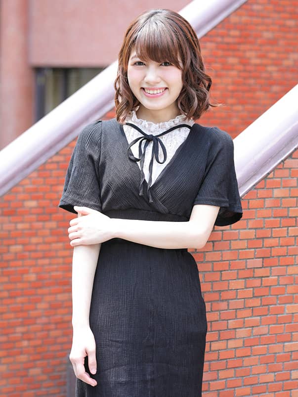 深川芹亚