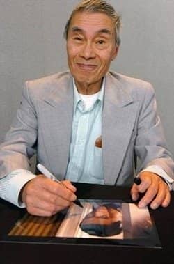 郭弼