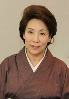 波乃久里子