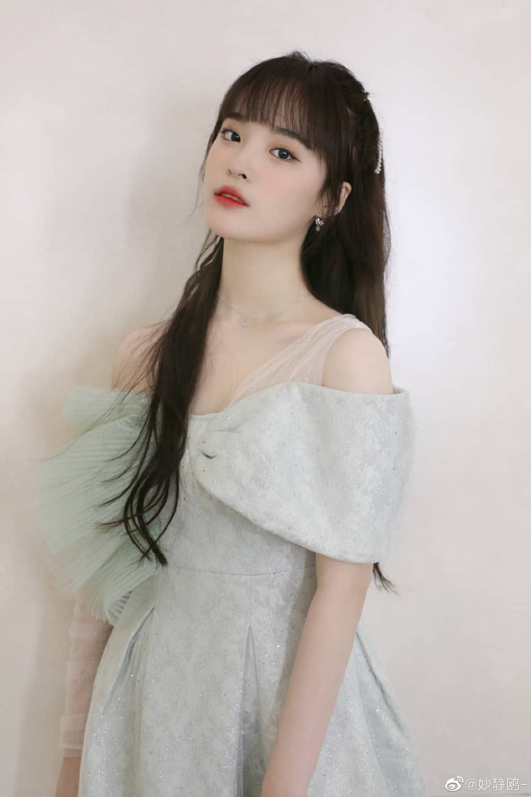 妙静鸥