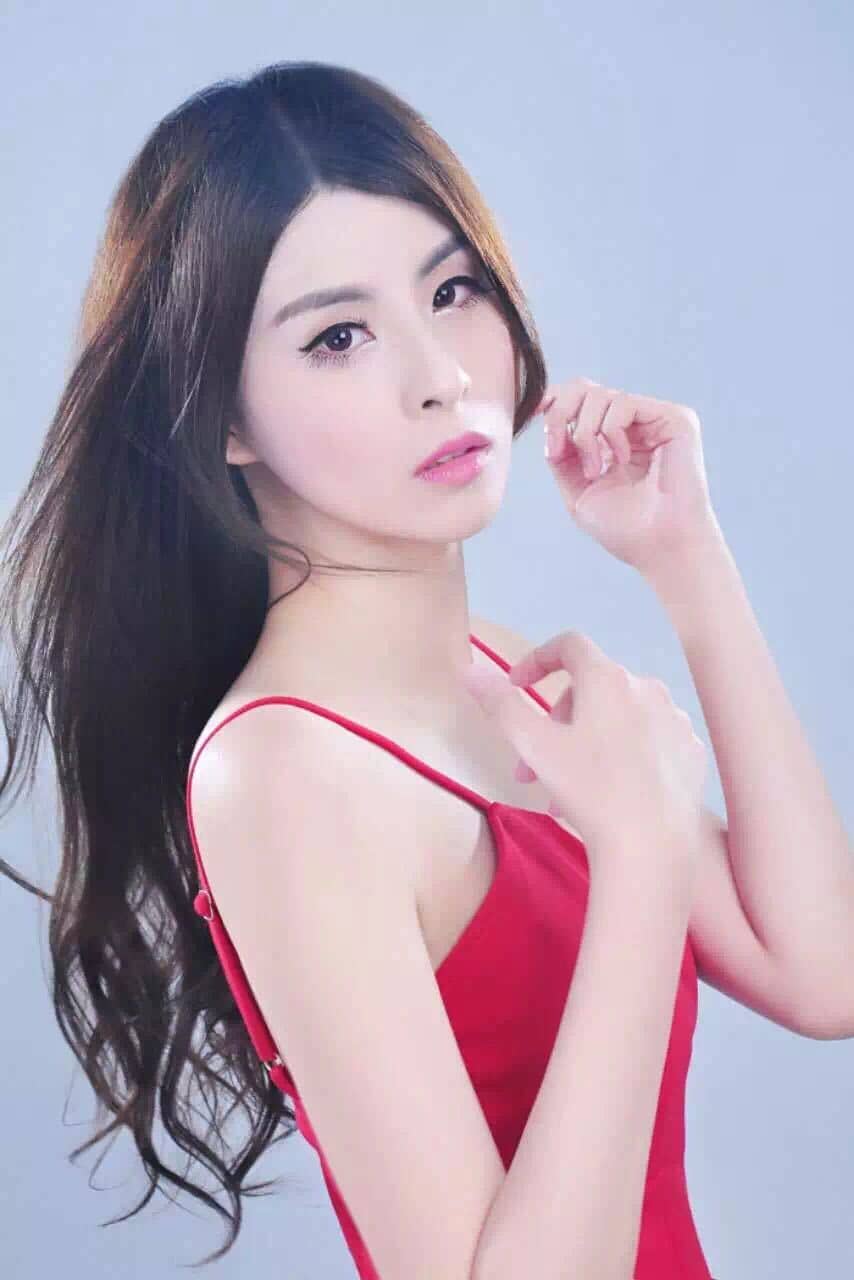 张唯