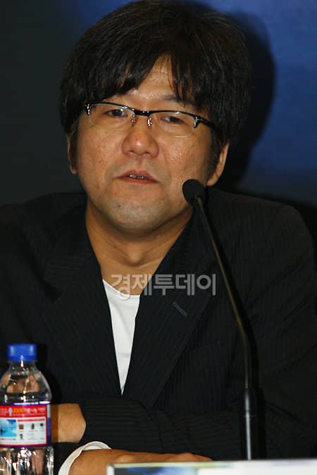 石井康晴