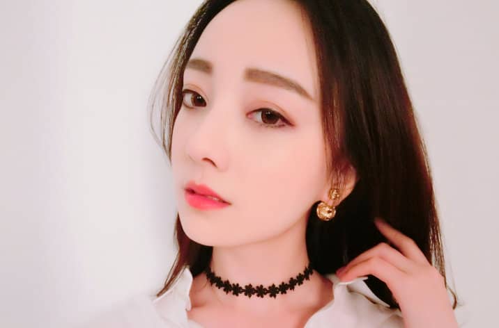 贾如