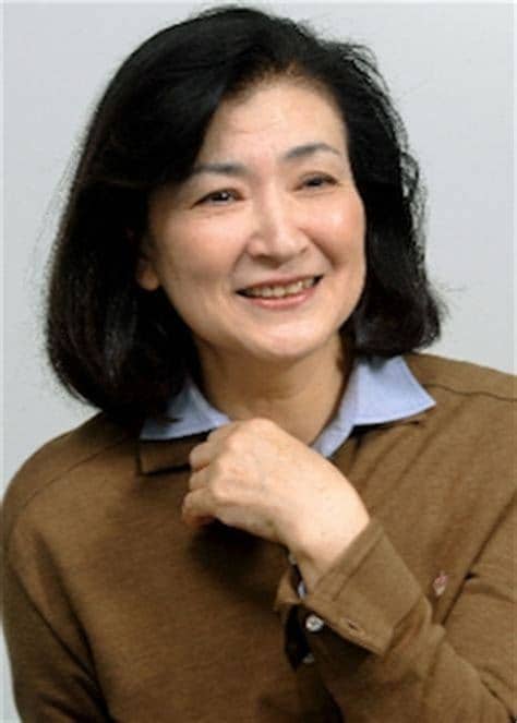 高林由纪子