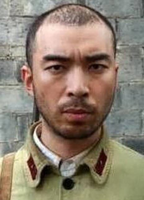 翁华荣
