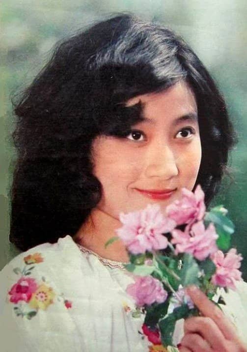 黄月美