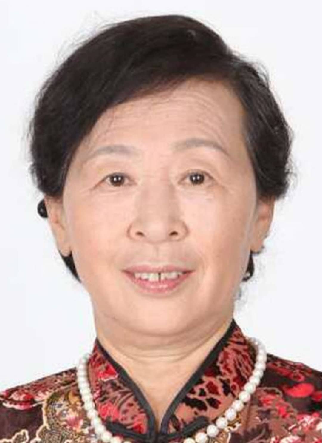 唐梅玲