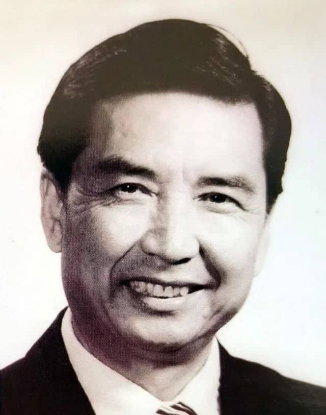 劳力