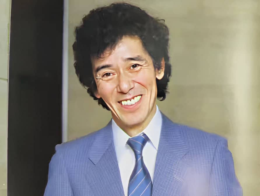 山田康雄