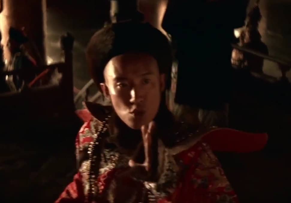 鲍皓昕