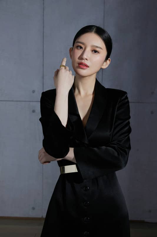 常丝丝