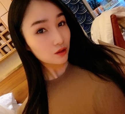 杨亭