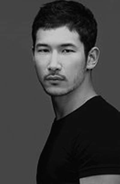李言