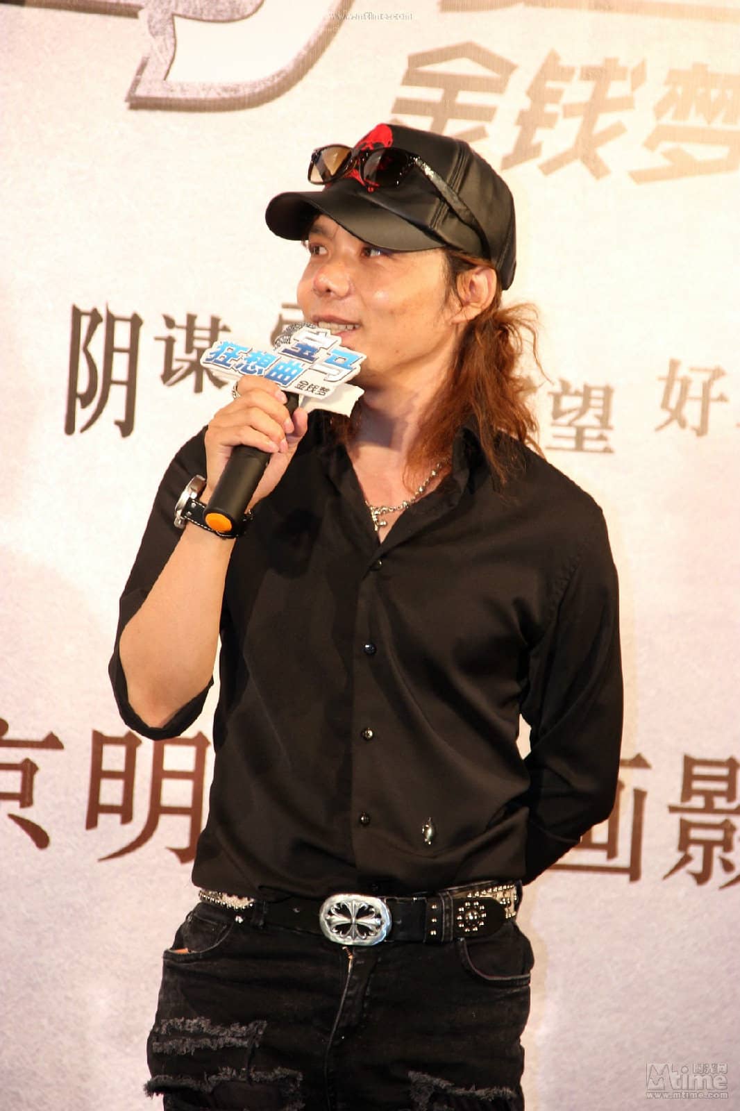 李麒麟