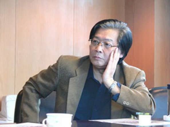 周寰