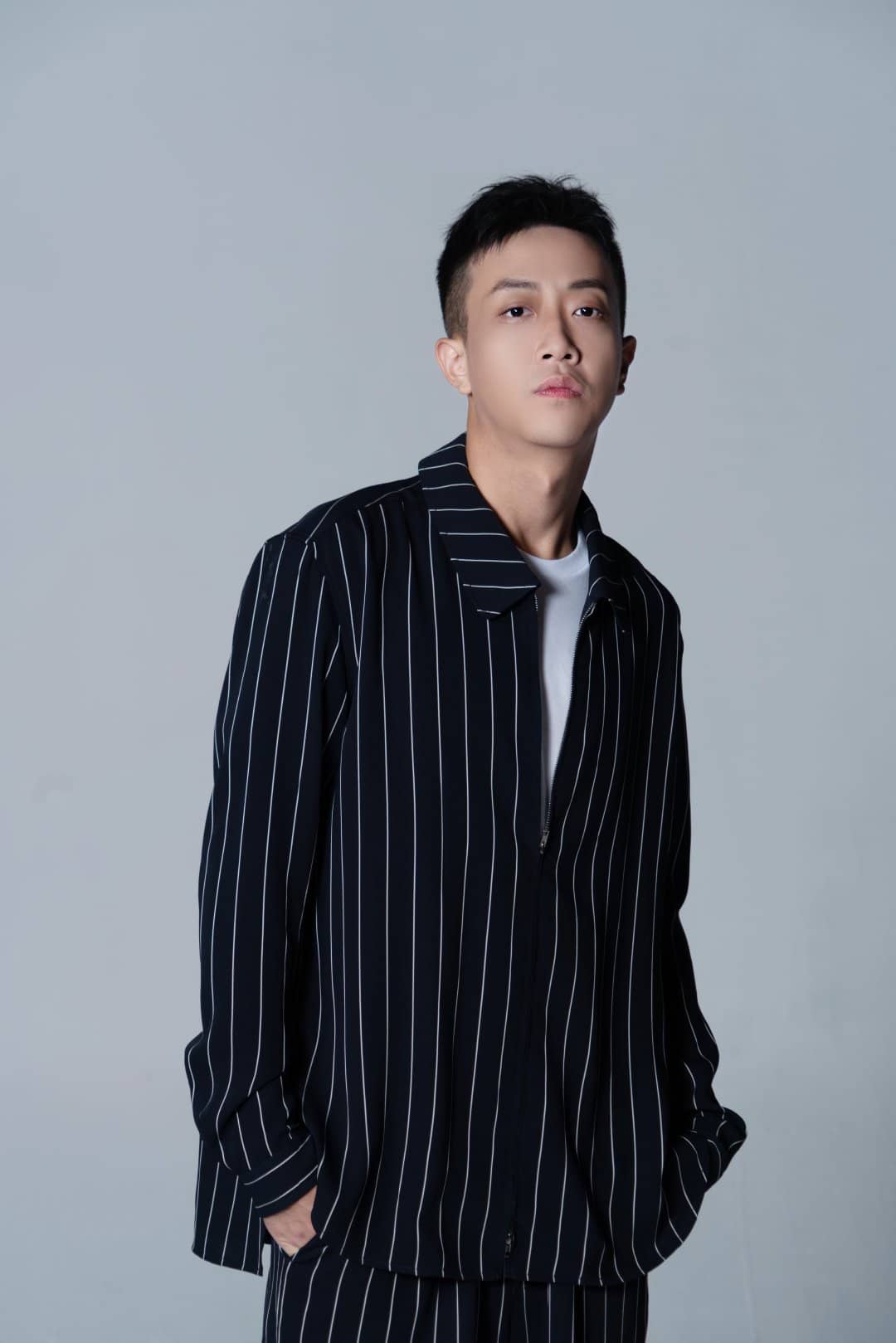 李飞扬