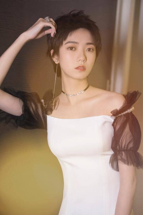 姜卓君