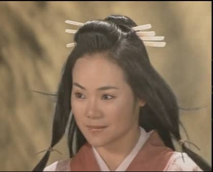 王新芬