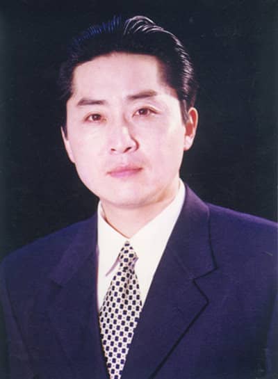 李建华