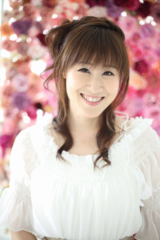 大本真基子