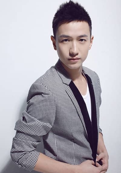 李悦铭