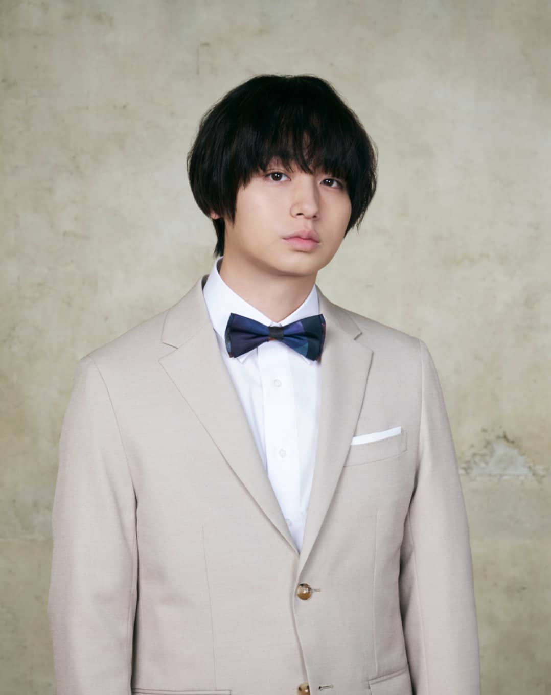伊野尾慧