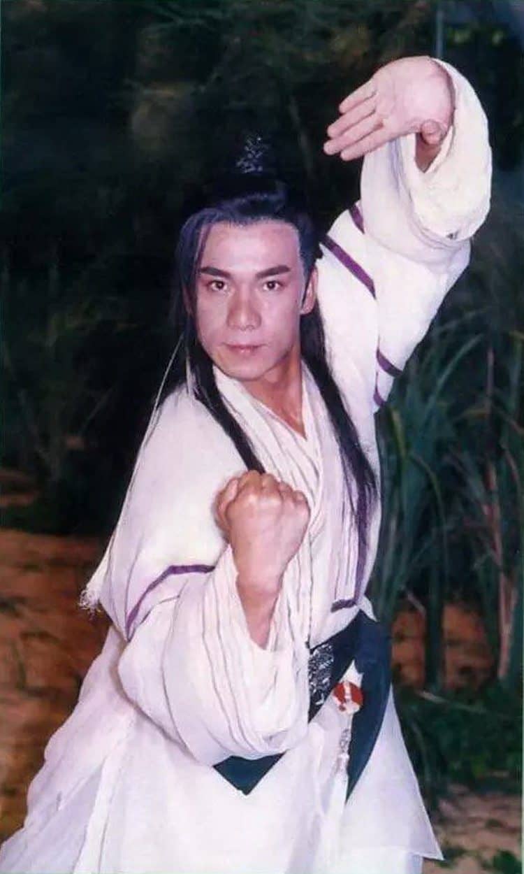 张振寰