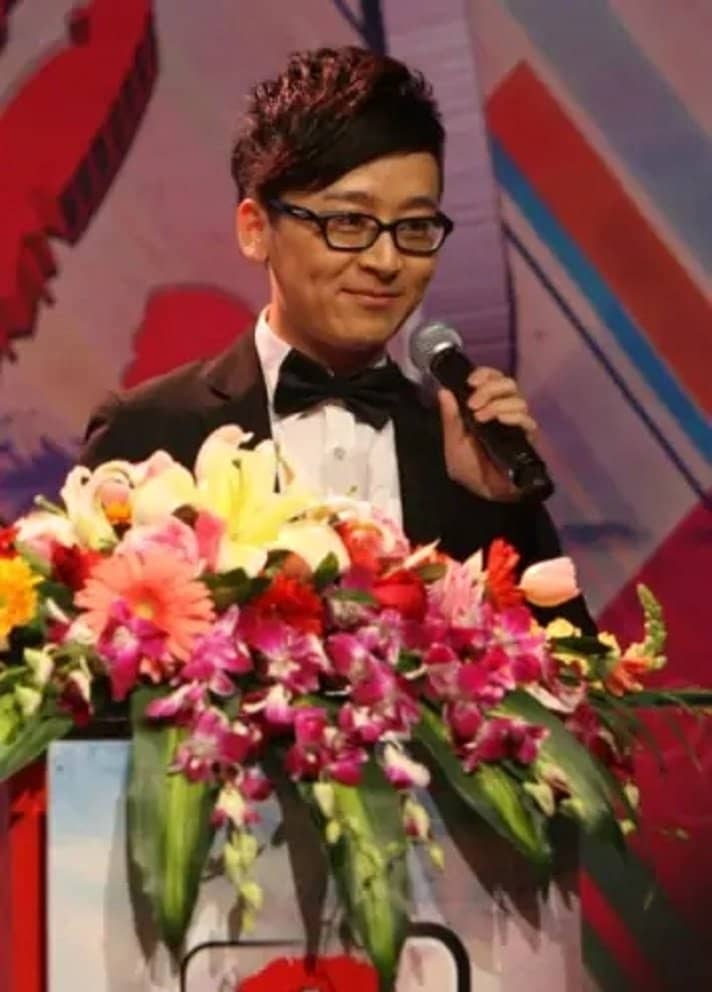 张玺