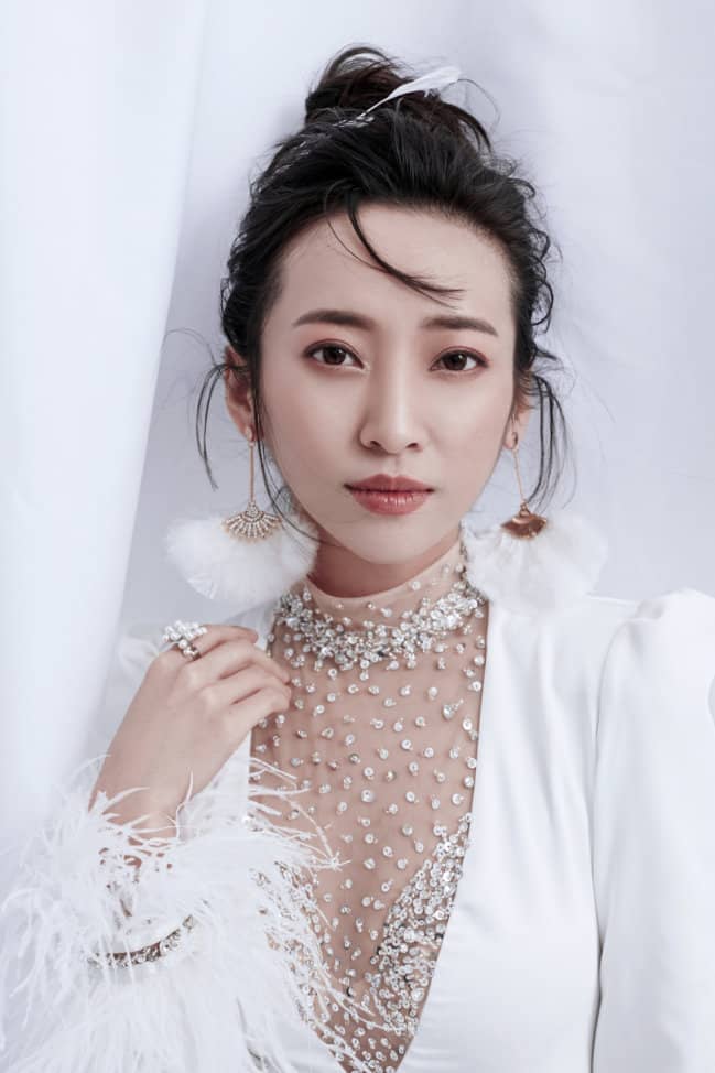高一童