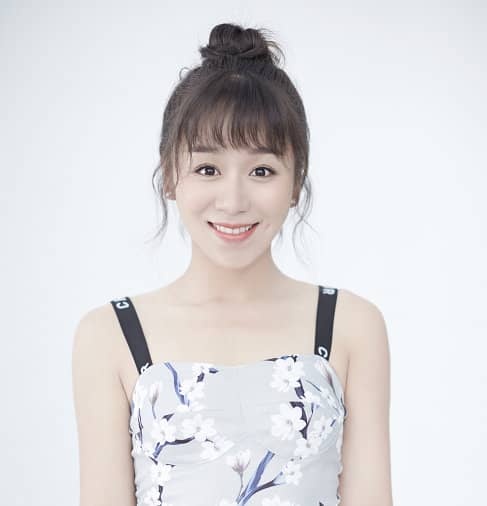 王美英