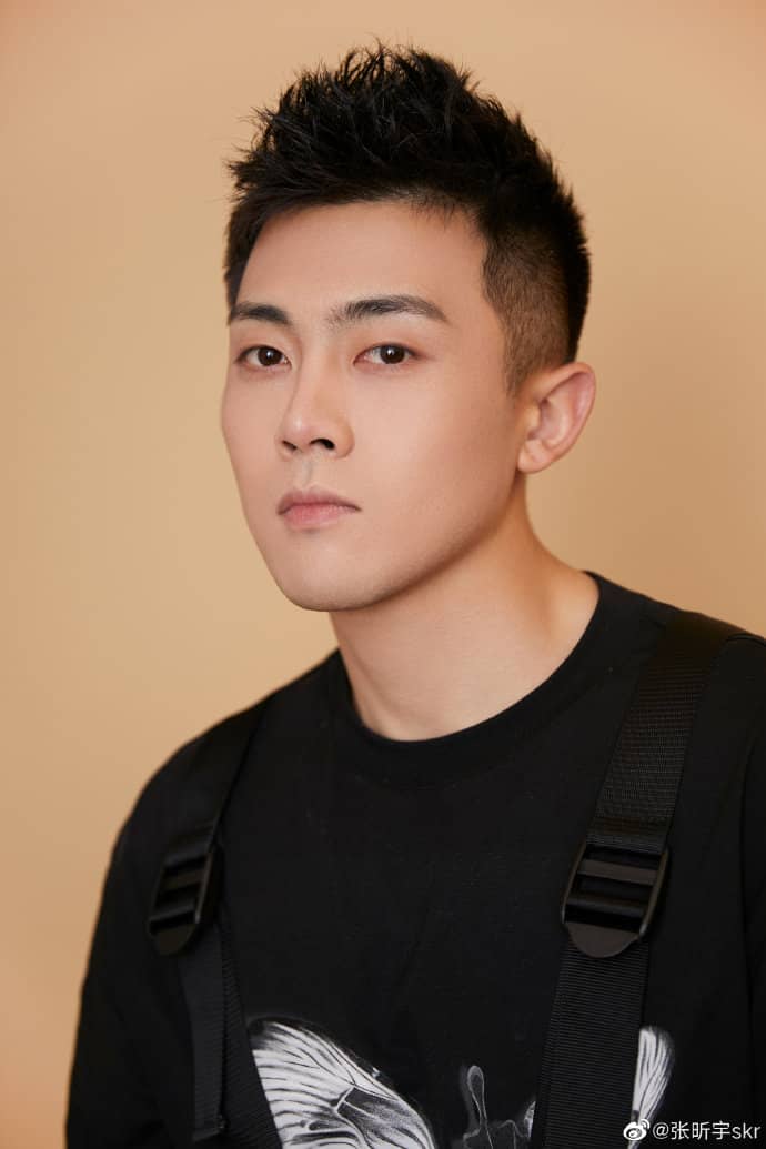 张昕宇