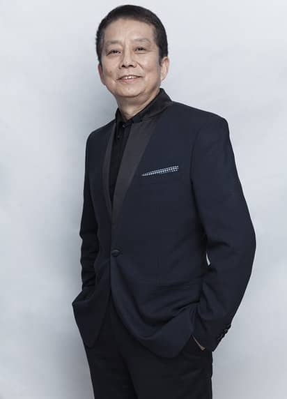 黄建新