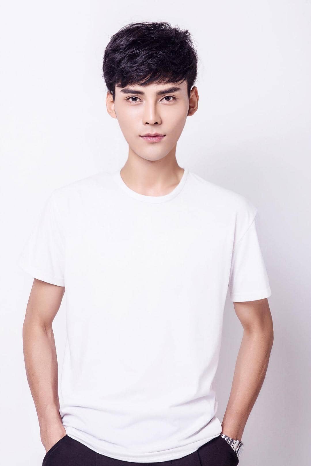 李世宇