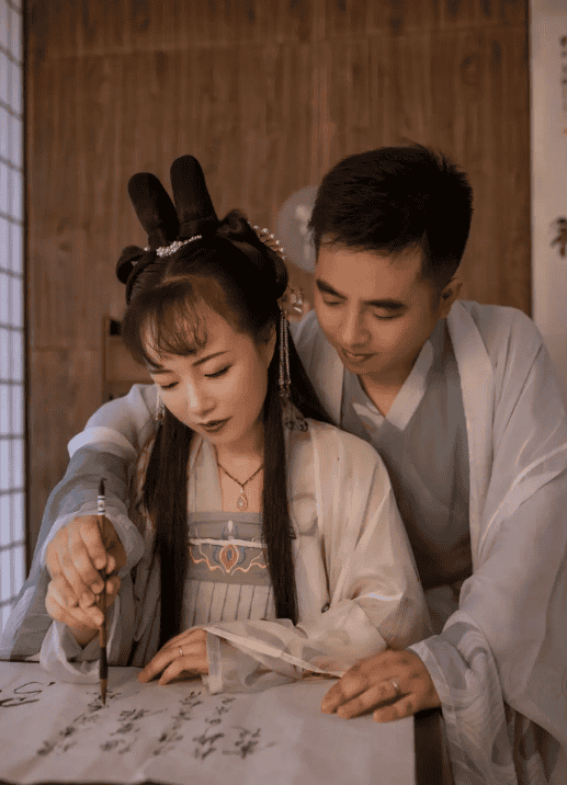 金风玉露一相逢
